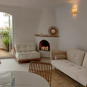 https://new-boho-home-with-pool-balcony-and-private-garden.es-andalucia.com